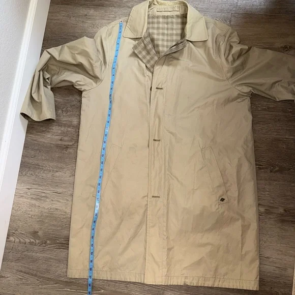 Joseph Abboud Classic Tan Trench Coat
